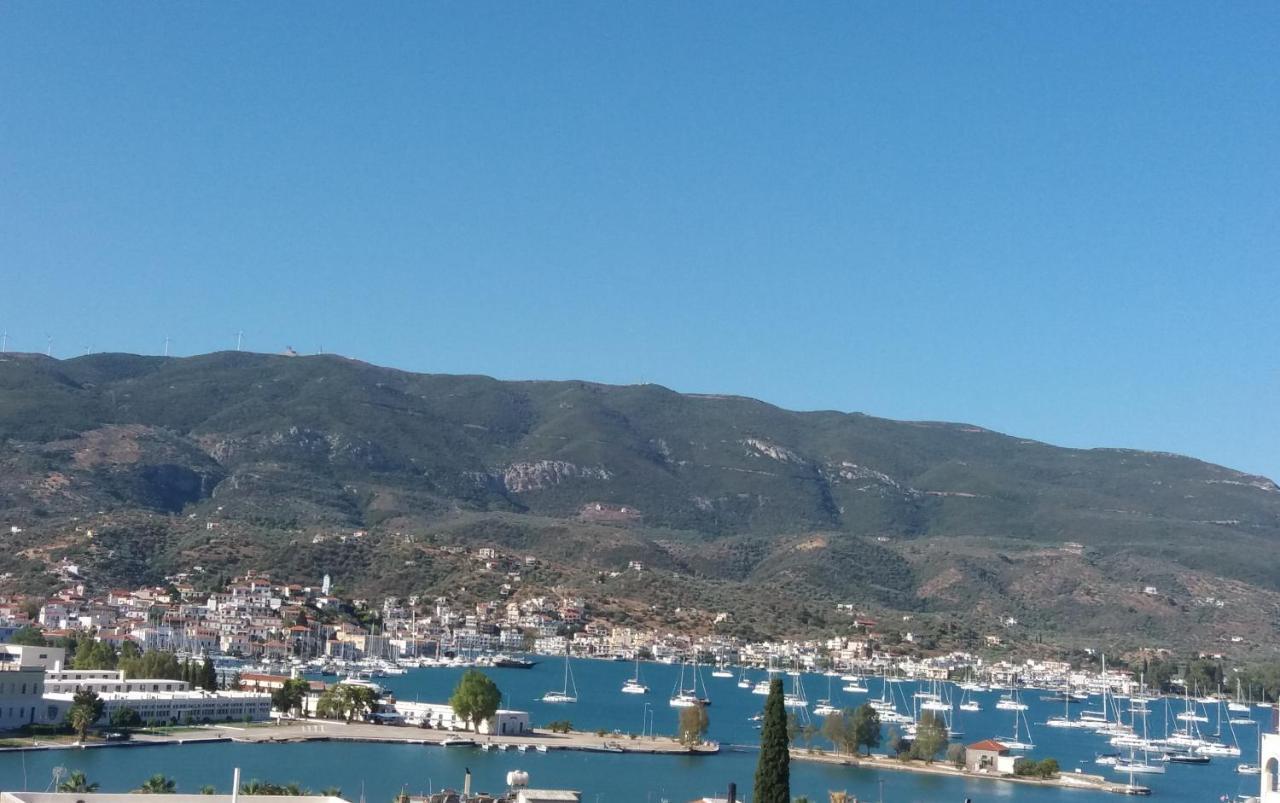 Forest & Sea Apartment Poros Town Exterior photo